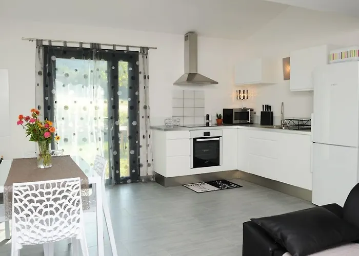 Clos Simoni Figari (Corsica)